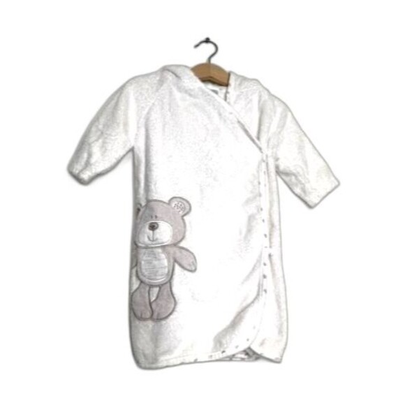 Koala Baby White Embroidered Bear Terry Cloth Hooded Star Bath Robe 0-12M - Picture 9 of 9